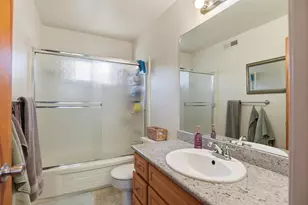 503 W Fox Ct, Redwood City, CA 94061 - Photo 31