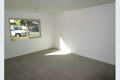 25 Villa Pacheco Ct, Hollister, CA 95023 - Photo 7