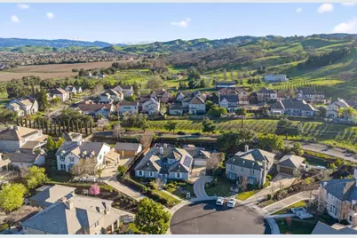 1324 Rhone Pl, Pleasanton, CA 94566 - Photo 3