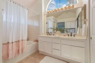 2610 Meadow Brook Ln, Tracy, CA 95376 - Photo 21