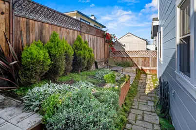 218 14th St, Pacific Grove, CA 93950 - Photo 31