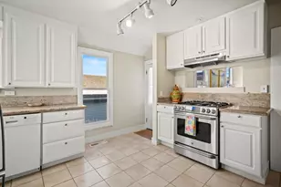 218 14th St, Pacific Grove, CA 93950 - Photo 11