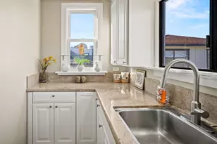 218 14th St, Pacific Grove, CA 93950 - Photo 15