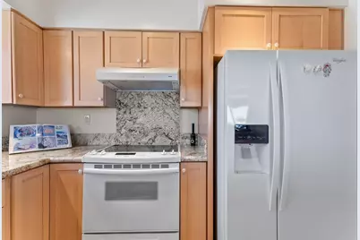 22130 E Cliff Dr 2D, Santa Cruz, CA 95062 - Photo 17