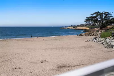 22130 E Cliff Dr 2D, Santa Cruz, CA 95062 - Photo 13