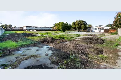 653 South St, Hollister, CA 95023 - Photo 35