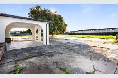 653 South St, Hollister, CA 95023 - Photo 27