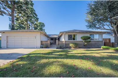 1007 Driftwood Pl, Salinas, CA 93901 - Photo 1