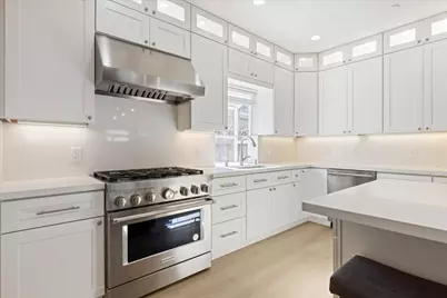 43257 Newport Dr, Fremont, CA 94538 - Photo 11