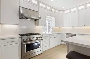 43257 Newport Dr, Fremont, CA 94538 - Photo 11