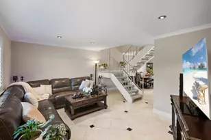 1384 N Loop Dr, San Jose, CA 95126 - Photo 3