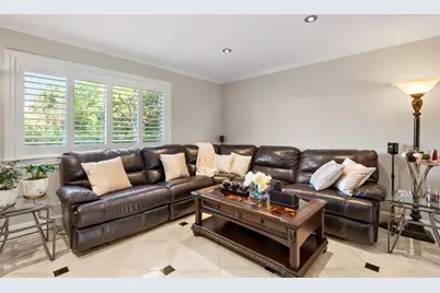 1384 N Loop Dr, San Jose, CA 95126 - Photo 5