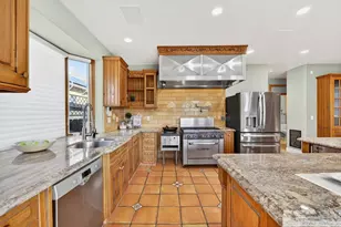 1043 Locust St, San Jose, CA 95110 - Photo 21