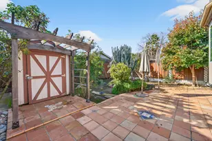 1043 Locust St, San Jose, CA 95110 - Photo 51