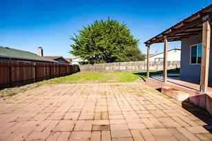 427 Andrew Cir, Marina, CA 93933 - Photo 13