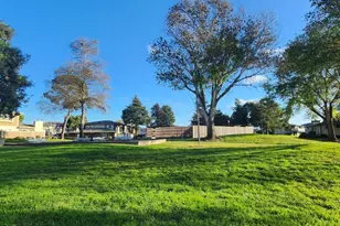 1807 Cherokee Dr 3, Salinas, CA 93906 - Photo 7