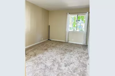 2175 Summerton Dr, San Jose, CA 95122 - Photo 11