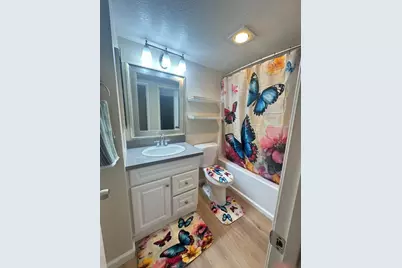 2175 Summerton Dr, San Jose, CA 95122 - Photo 13