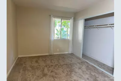 2175 Summerton Dr, San Jose, CA 95122 - Photo 9