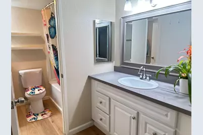 2175 Summerton Dr, San Jose, CA 95122 - Photo 11