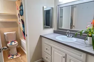 2175 Summerton Dr, San Jose, CA 95122 - Photo 11