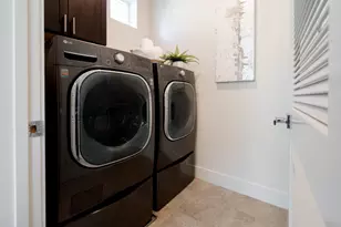 885 De Guigne Dr 1, Sunnyvale, CA 94085 - Photo 25