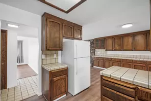 2800 Dryden Ave, Gilroy, CA 95020 - Photo 11