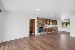 2800 Dryden Ave, Gilroy, CA 95020 - Photo 17