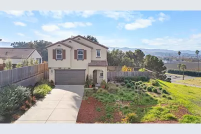 390 Tanoak St, Hollister, CA 95023 - Photo 15