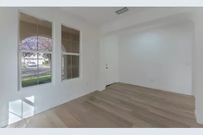 1078 Silver Spur Way, Plumas Lake, CA 95961 - Photo 11