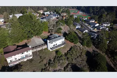 1222 Lerida Way, Pacifica, CA 94044 - Photo 3