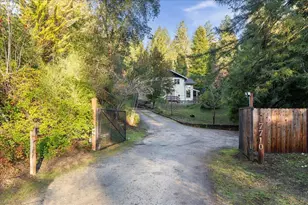 17710 Bear Creek Rd, Boulder Creek, CA 95006 - Photo 29