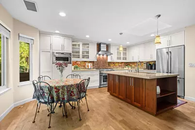 7931 Caledonia Dr, San Jose, CA 95135 - Photo 15