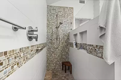 7931 Caledonia Dr, San Jose, CA 95135 - Photo 27