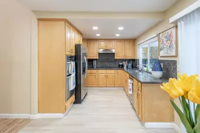 3195 Kawalker Ln, San Jose, CA 95127 - Photo 15
