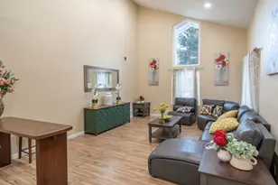 3195 Kawalker Ln, San Jose, CA 95127 - Photo 9