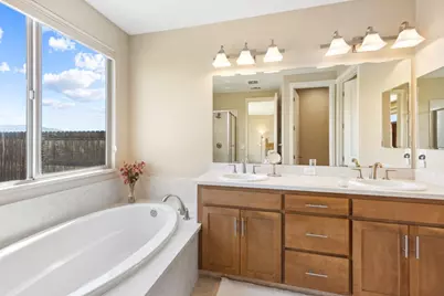 2011 Sage Dr, Hollister, CA 95023 - Photo 39