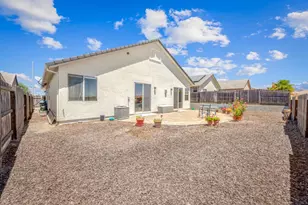 2011 Sage Dr, Hollister, CA 95023 - Photo 47