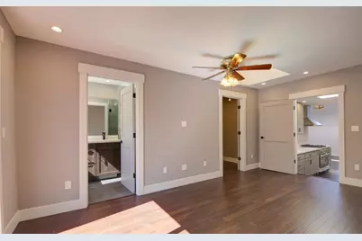 649-651 Francisco St, San Francisco, CA 94133 - Photo 17