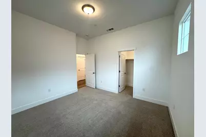 1261 Gypsum Ct, Los Banos, CA 93635 - Photo 11