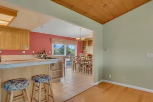 21160 Valle San Juan Dr, Salinas, CA 93907 - Photo 11