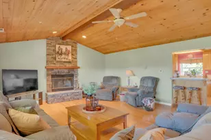 21160 Valle San Juan Dr, Salinas, CA 93907 - Photo 7