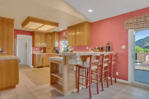 21160 Valle San Juan Dr, Salinas, CA 93907 - Photo 13