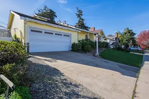 217 Iris Dr, Salinas, CA 93906 - Photo 3