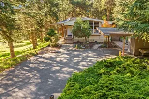 17595 Pond Derosa 24, Prunedale, CA 93907 - Photo 3