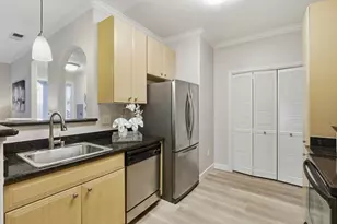 801 S Winchester Blvd 4116, San Jose, CA 95128 - Photo 7