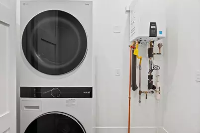 700 Farley St, Mountain View, CA 94043 - Photo 53