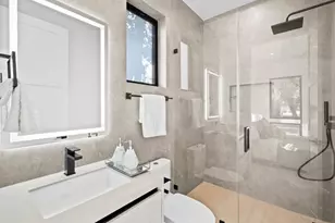 700 Farley St, Mountain View, CA 94043 - Photo 23