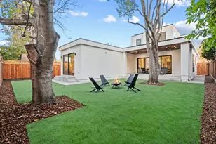 700 Farley St, Mountain View, CA 94043 - Photo 39