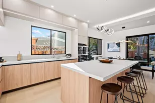 700 Farley St, Mountain View, CA 94043 - Photo 11